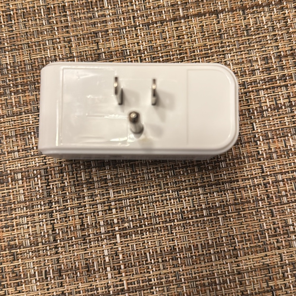 Smart plug - Picture 2 of 3